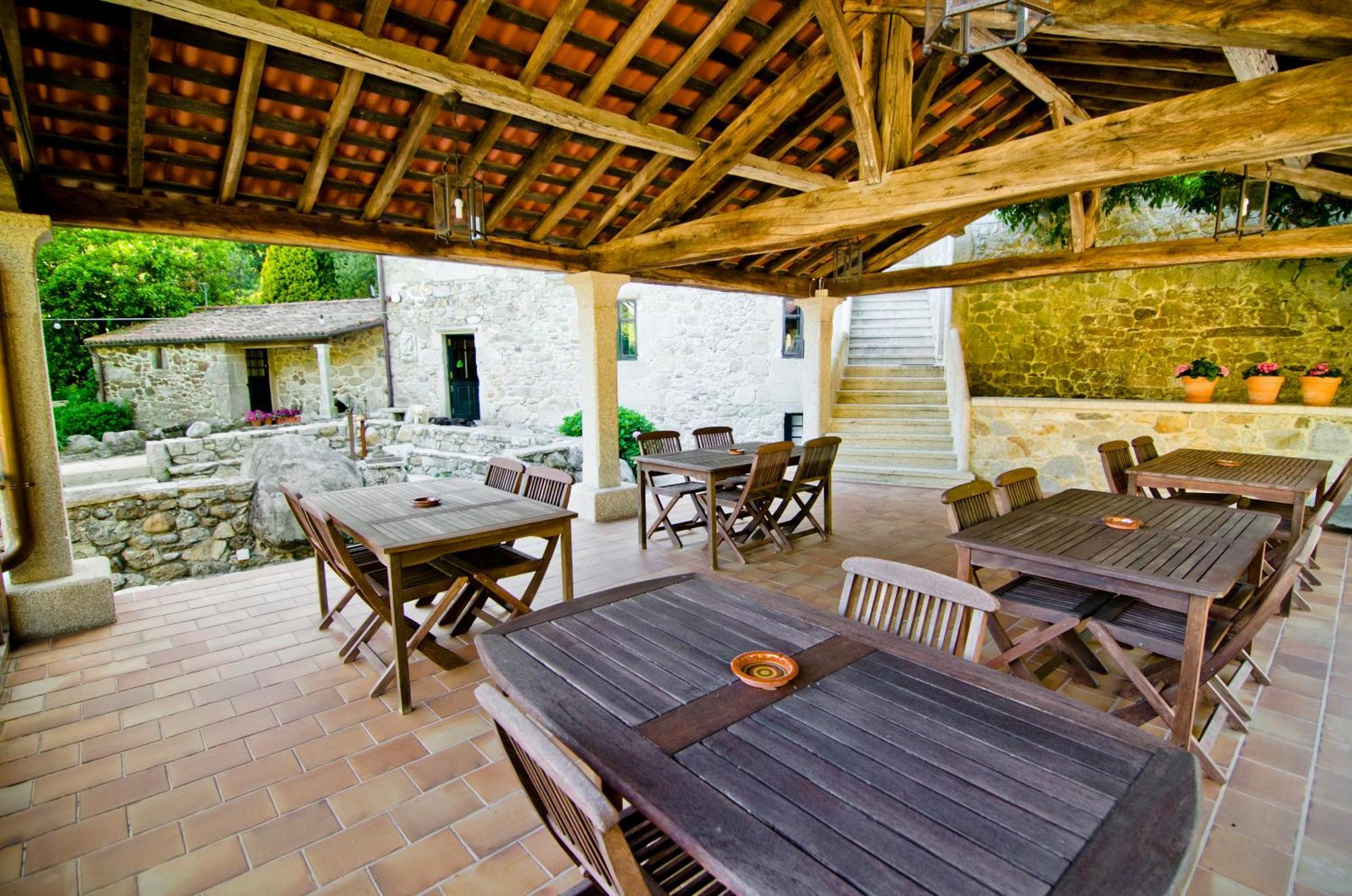 Entre Os Rios - Casa Rural Y Enoturismo Pobra Do Caraminal Exteriör bild