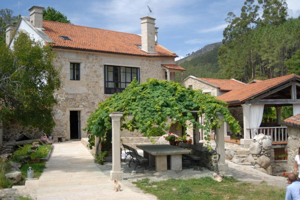 Entre Os Rios - Casa Rural Y Enoturismo Pobra Do Caraminal Exteriör bild