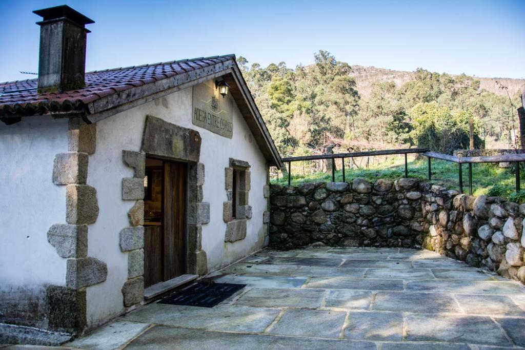 Entre Os Rios - Casa Rural Y Enoturismo Pobra Do Caraminal Exteriör bild